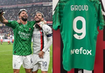 Áo đấu "thủ môn Giroud" bán cực chạy sau pha cứu thua xuất sắc